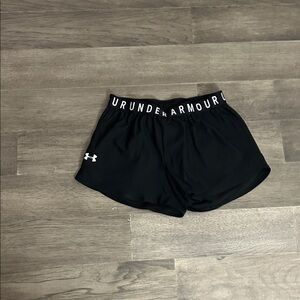 Under Armour Women's Black Sports Shorts